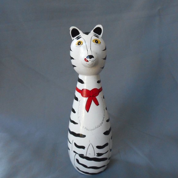 Cute-Hand Painted wood Cat Mouse Nesting Dolls - Picture 2 of 5